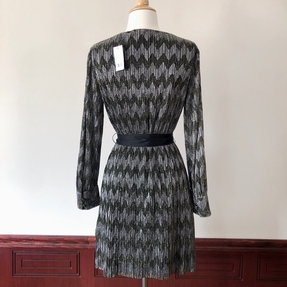 Banana Republic • Metallic Shift Dress - Picture 5 of 15
